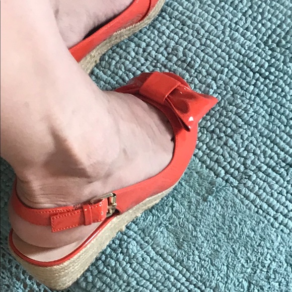 Shoes - Picture 4 of 4